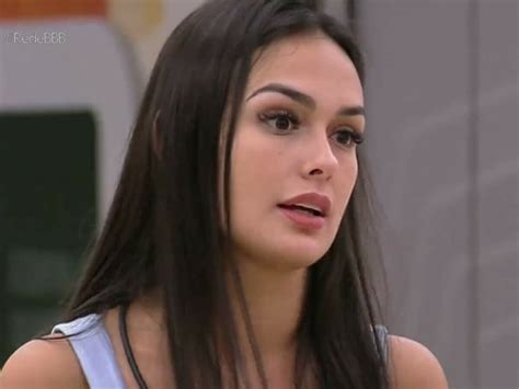 BBB23 Larissa Santos pelada mostrou a buceta e pagou peitinho